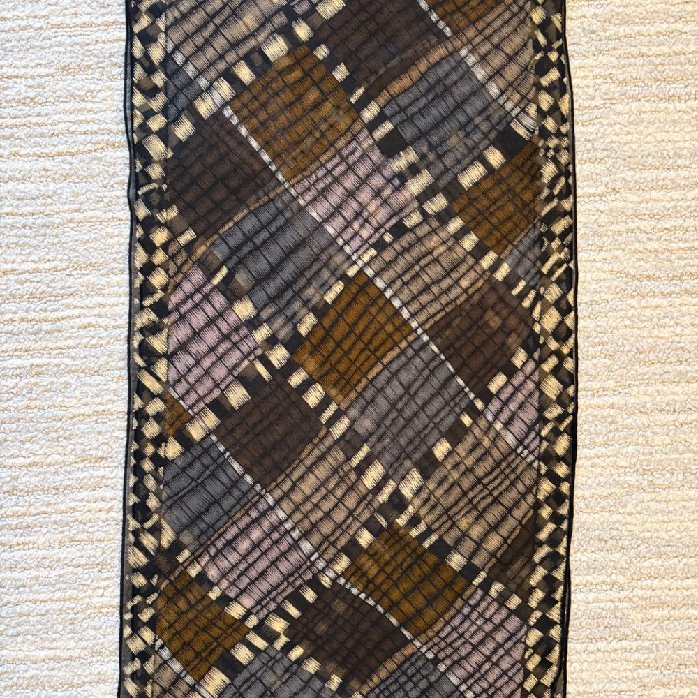 Perry Ellis Scarf - Picture 4 of 4